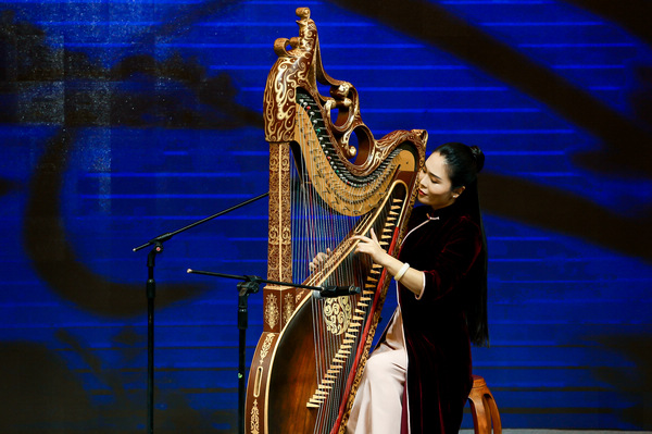 W020191216420019365697 W020191216420019365697